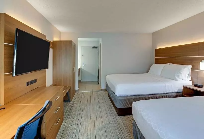هتل Holiday Inn Express Nashville W I40, An Ihg