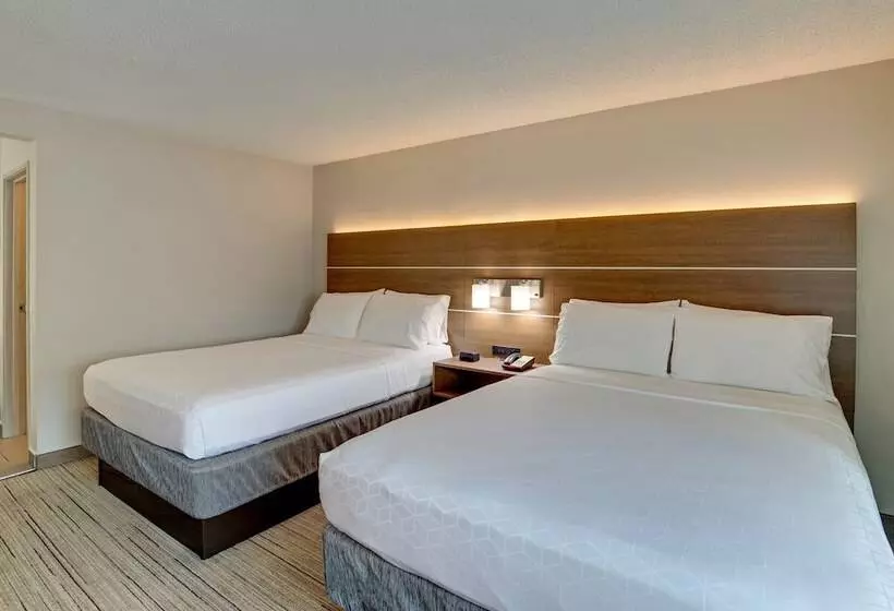 هتل Holiday Inn Express Nashville W I40, An Ihg