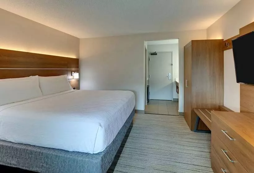 هتل Holiday Inn Express Nashville W I40, An Ihg
