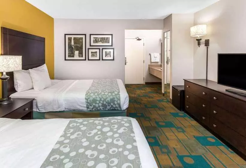 호텔 La Quinta Inn By Wyndham Sheboygan