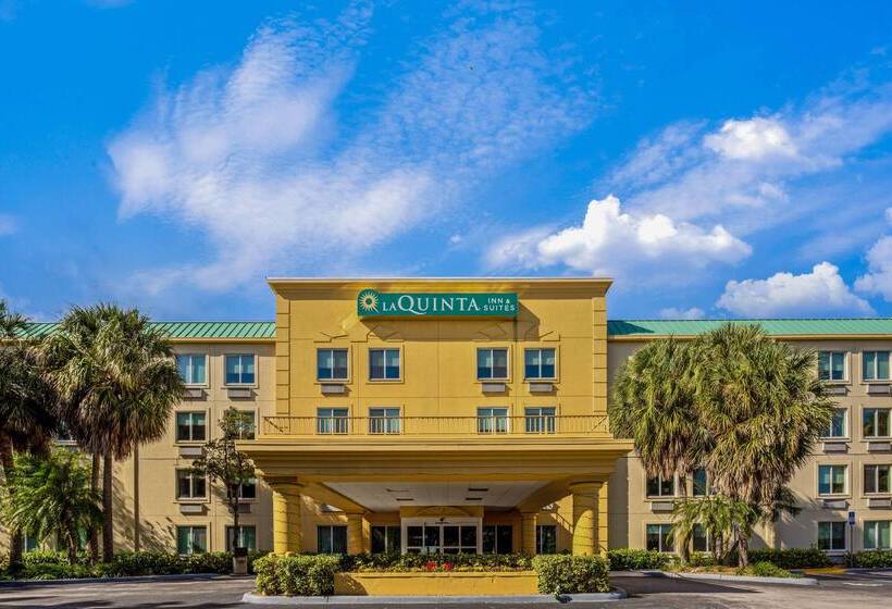 ホテル La Quinta By Wyndham Miami Cutler Bay