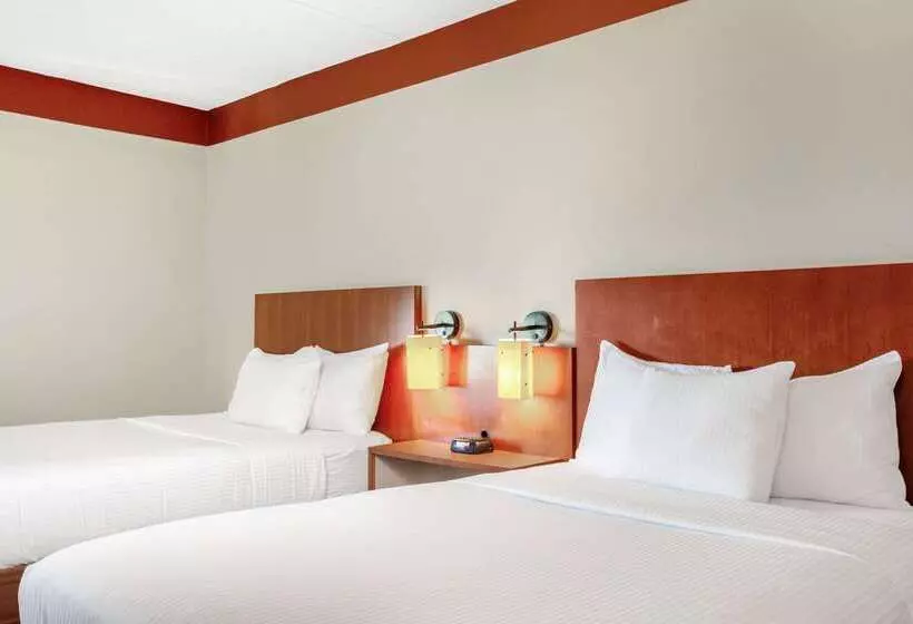 فندق La Quinta By Wyndham Miami Cutler Bay