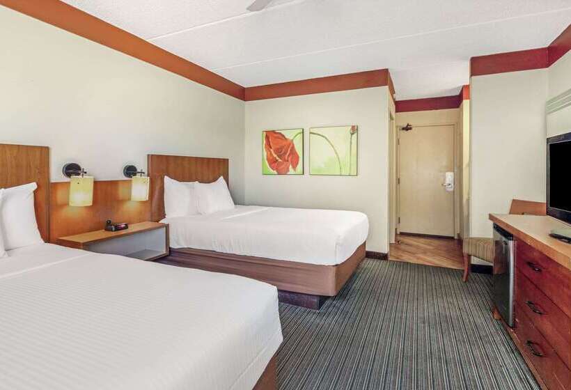 ホテル La Quinta By Wyndham Miami Cutler Bay