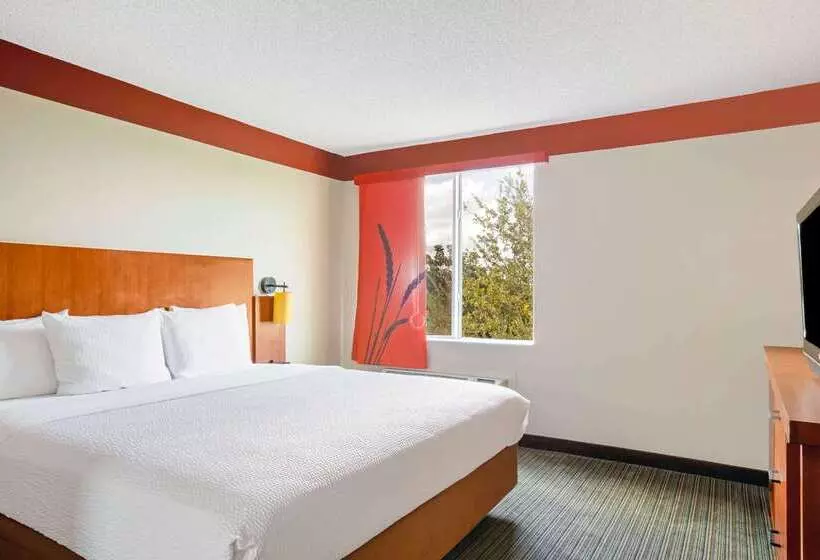 فندق La Quinta By Wyndham Miami Cutler Bay