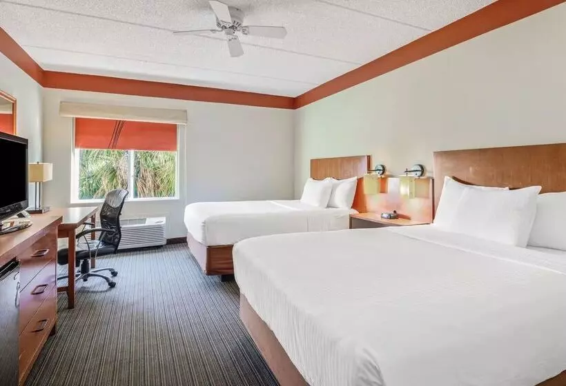 فندق La Quinta By Wyndham Miami Cutler Bay