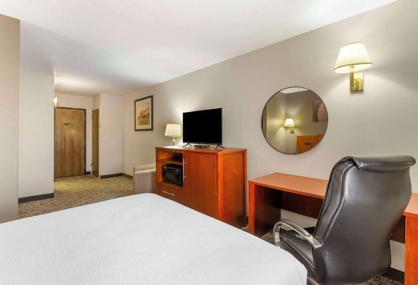 Hotel Quality Inn & Suites Fillmore I15