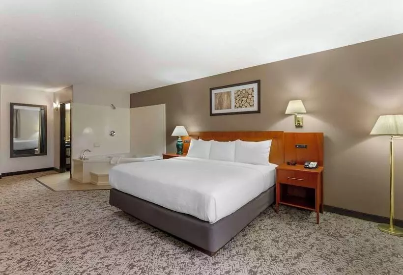 酒店 Quality Inn & Suites Fillmore I15