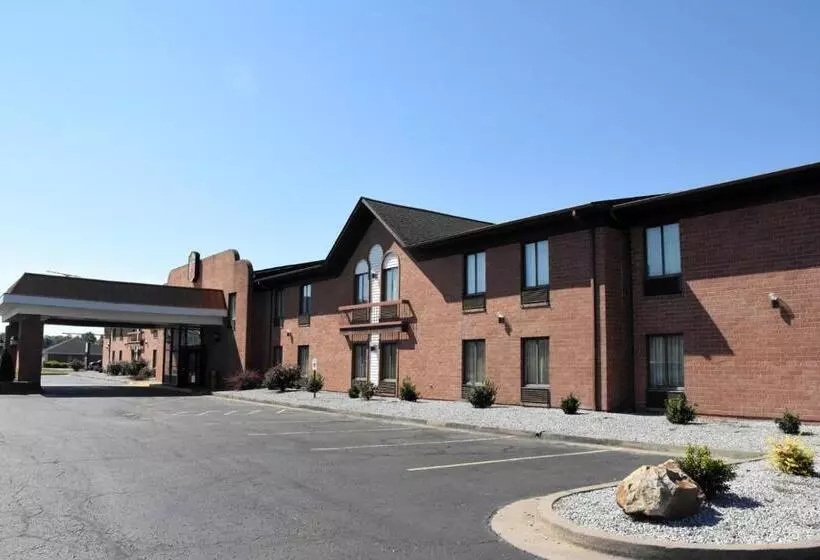 בית מלון כפרי Super 8 By Wyndham Metropolis