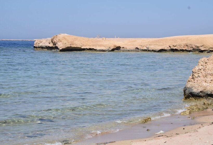 هتل Sharm El Naga Resort And Diving Center
