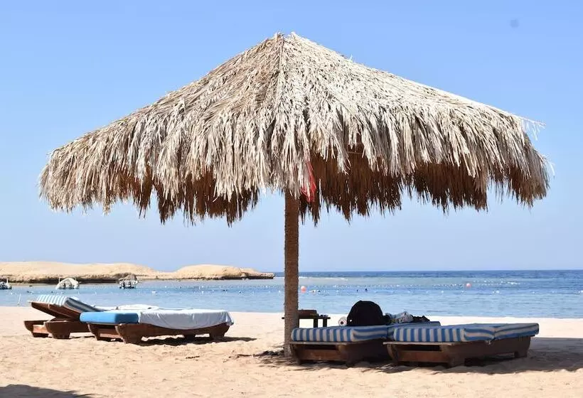 هتل Sharm El Naga Resort And Diving Center