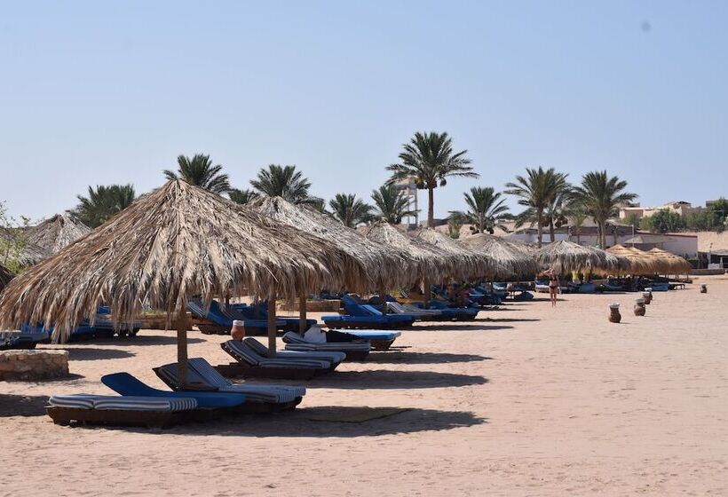 هتل Sharm El Naga Resort And Diving Center