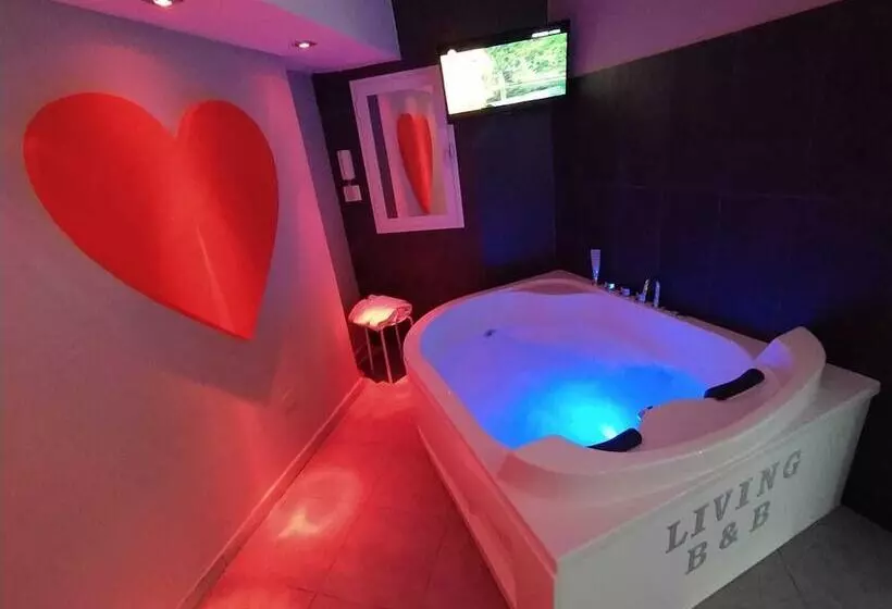 Aamiaismajoitus (B&B) B And B Living