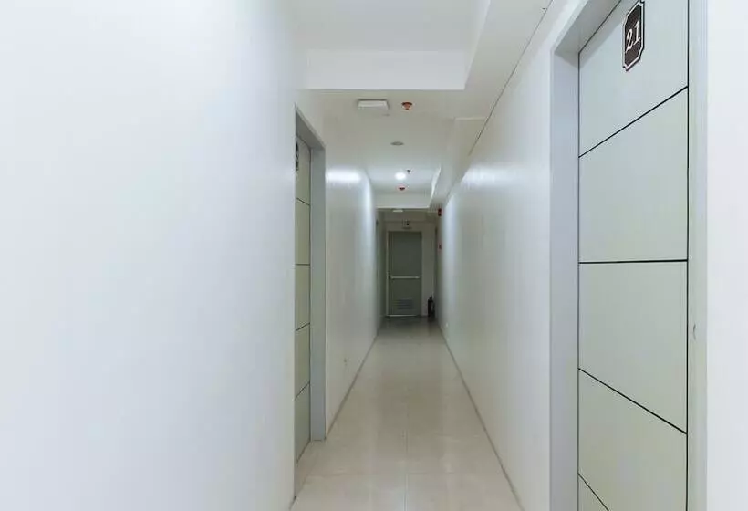 Hotelli Reddoorz Near Sm Bicutan