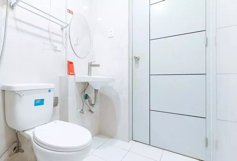 Hotelli Reddoorz Near Sm Bicutan
