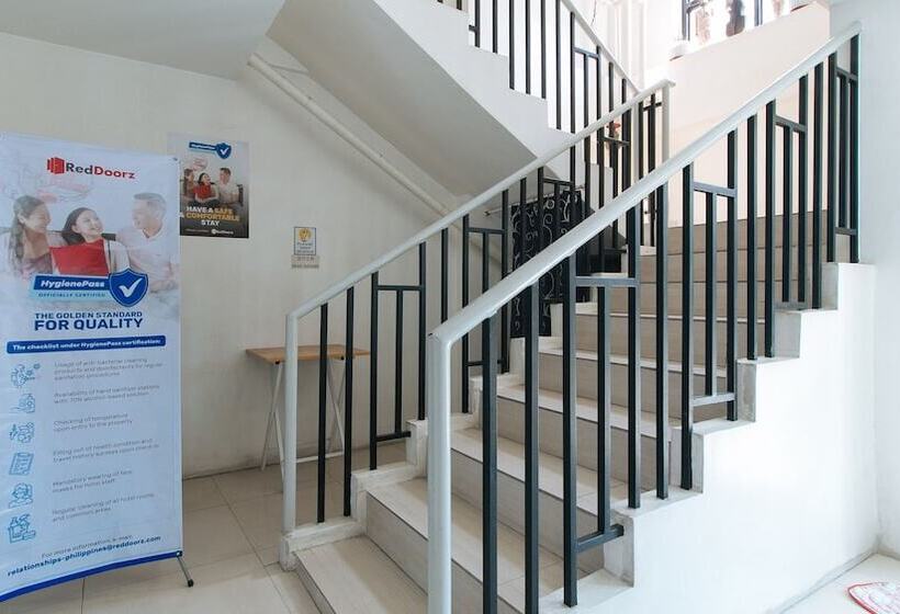 Hotel Reddoorz Near Sm Bicutan