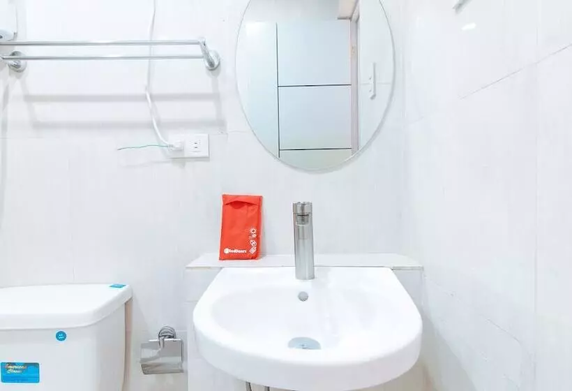 Hotelli Reddoorz Near Sm Bicutan