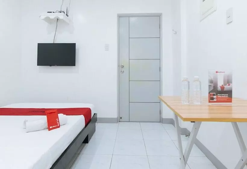 Hotelli Reddoorz Near Sm Bicutan