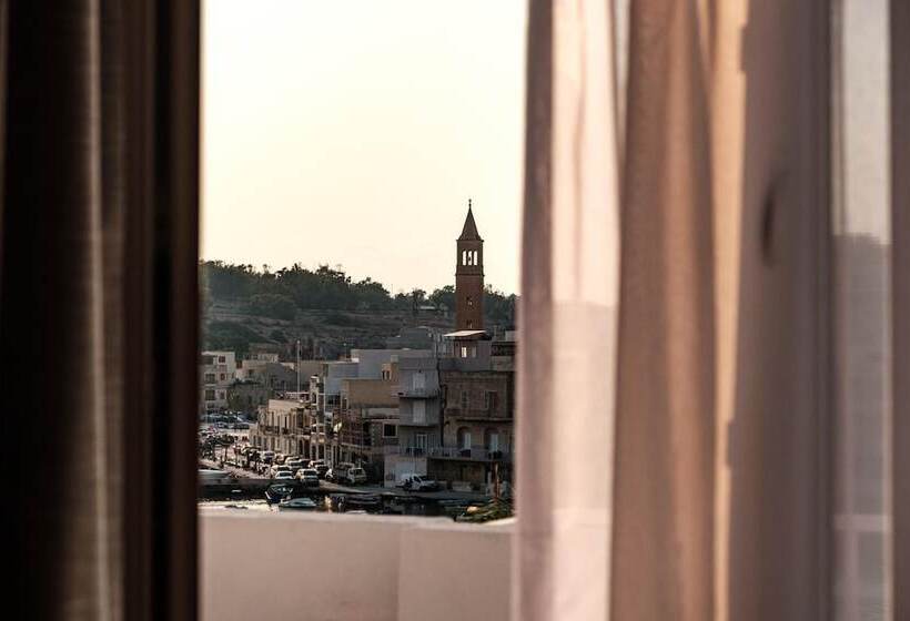 پانسیون C Est La Vie