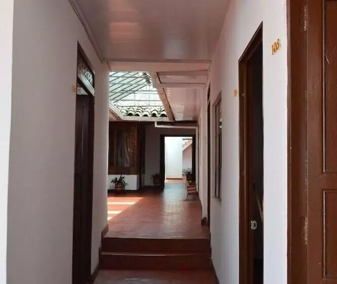 ペンション Hostel El Jardín