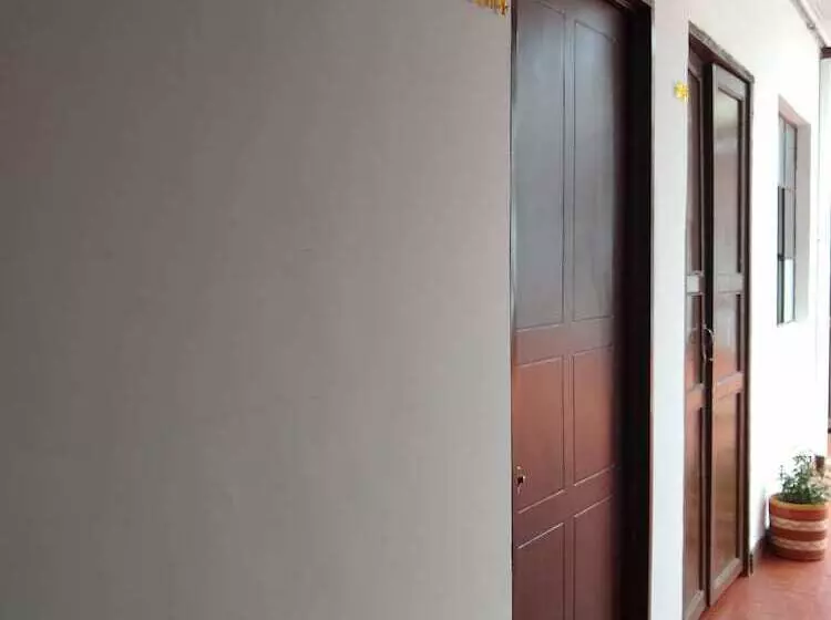 ペンション Hostel El Jardín
