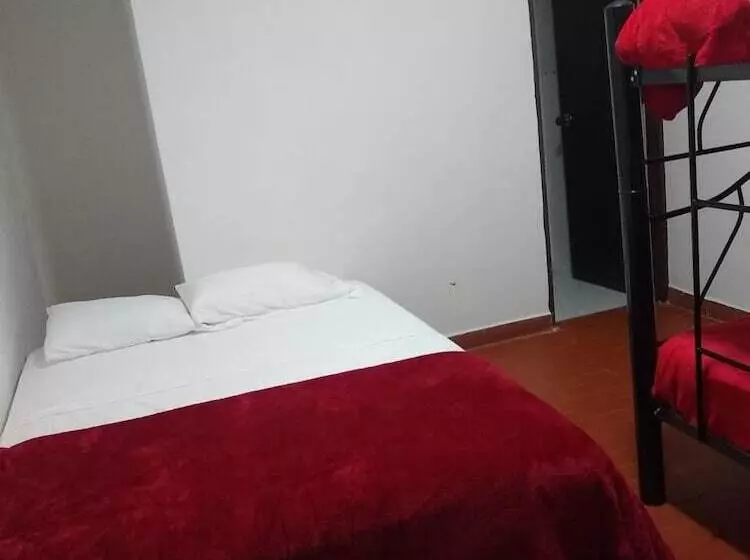 ペンション Hostel El Jardín