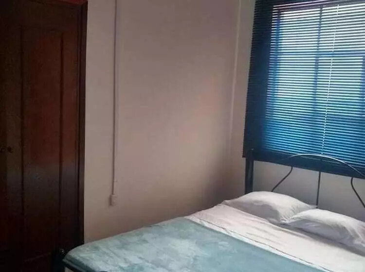 ペンション Hostel El Jardín