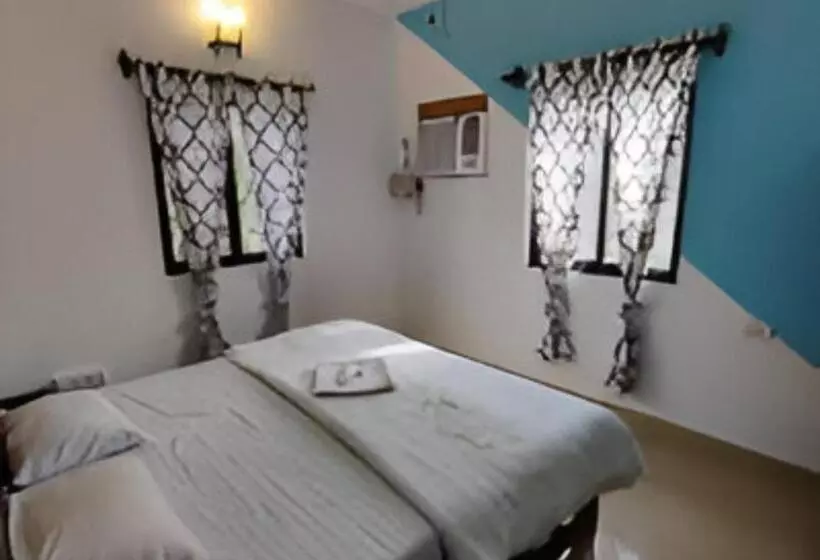 Ronne S 2bhk Lagoon Apartment Calangute