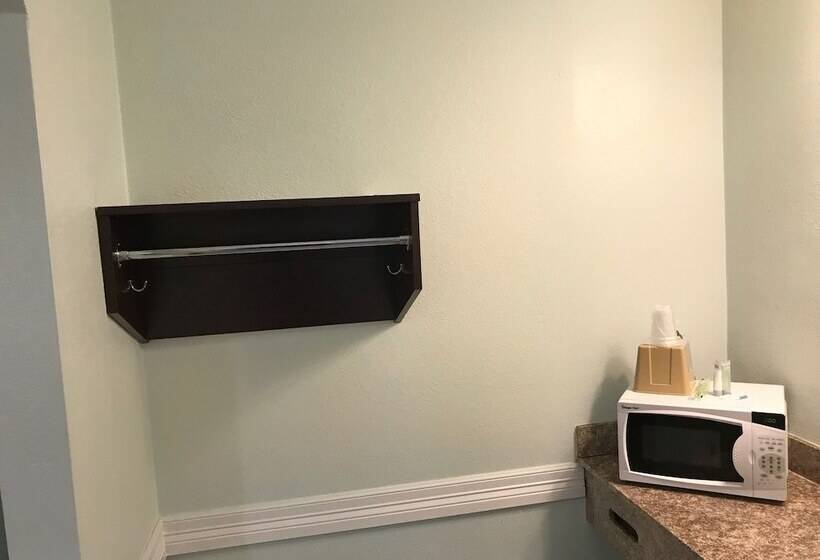 فندق Crown Inn Humble