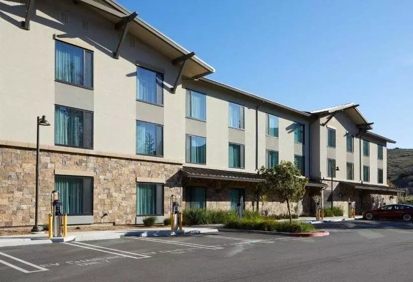 Hotelli Towneplace Suites By Marriott Thousand Oaks Agoura Hills