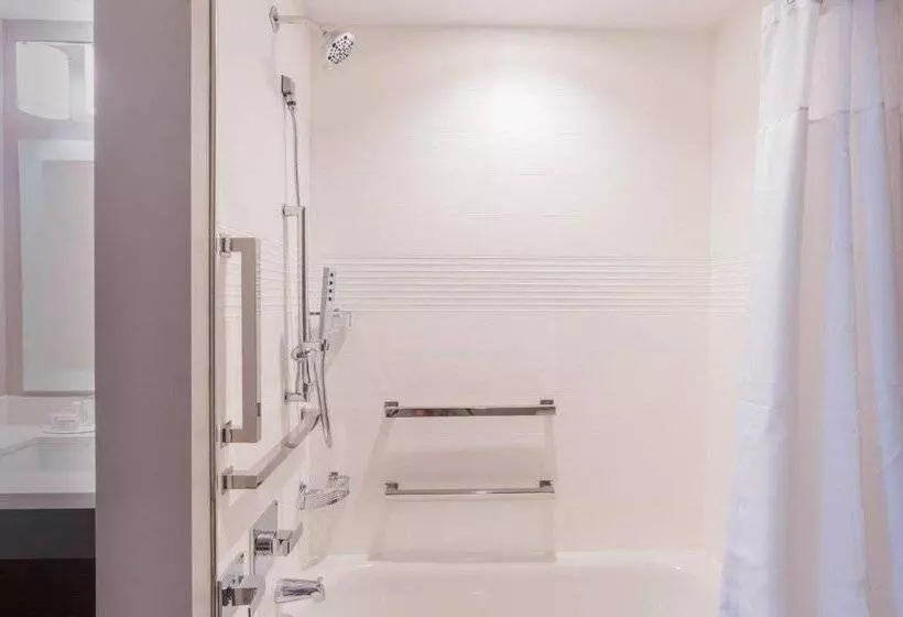 Hotelli Towneplace Suites By Marriott Thousand Oaks Agoura Hills