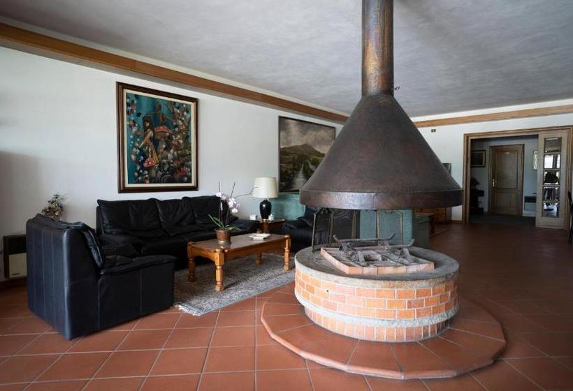 Отель Mediavalle