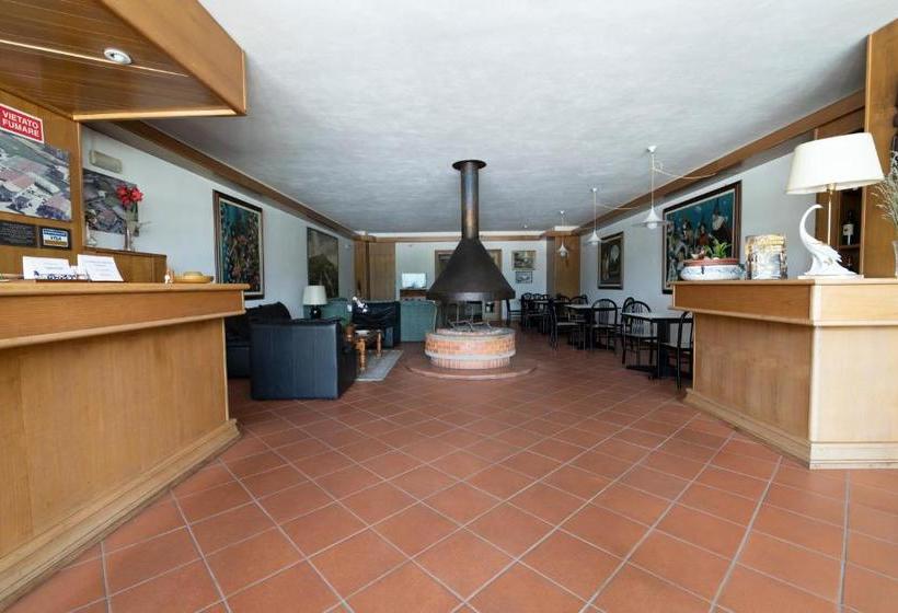 Отель Mediavalle