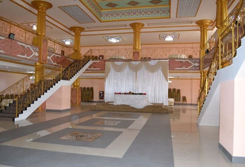 هتل Remi Khudjant