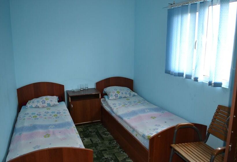 هتل Remi Khudjant