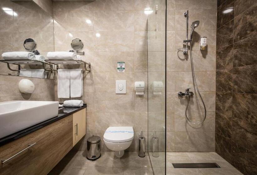 هتل Sky Gevgelija