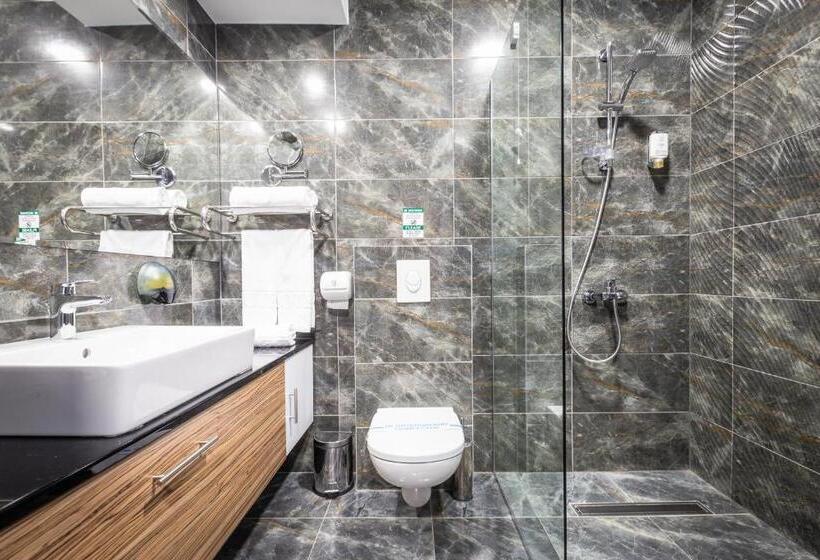 هتل Sky Gevgelija