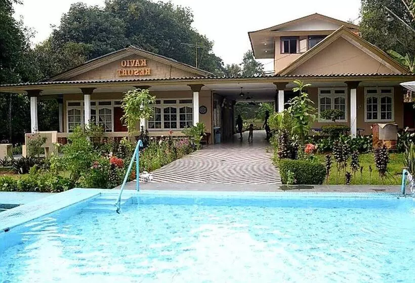 ペンション Residences By Reddoorz Near Taman Safari