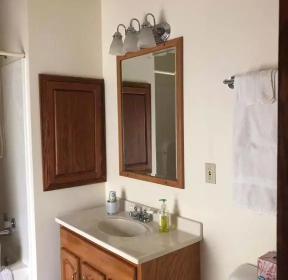 ベッドアンドブレックファースト Ottaway Inn Llc