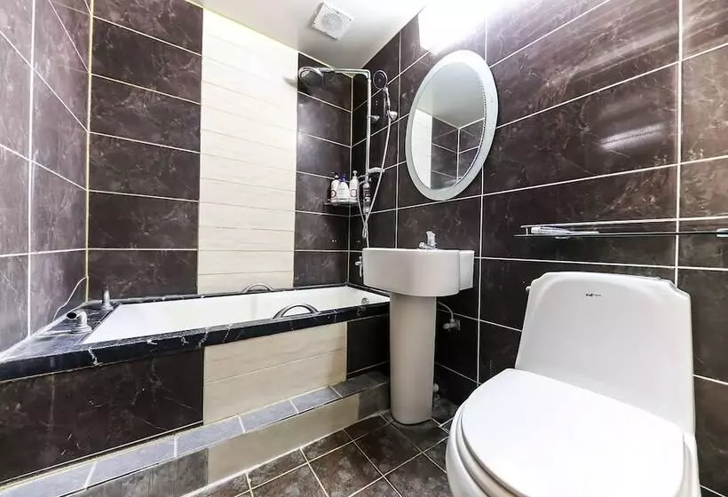 Manhatan Hotel 청주