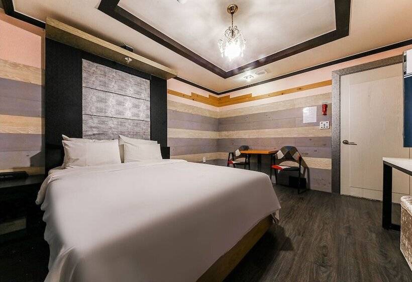 Manhatan Hotel 청주