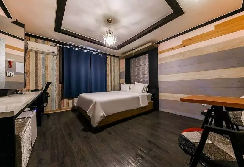 Manhatan Hotel 청주