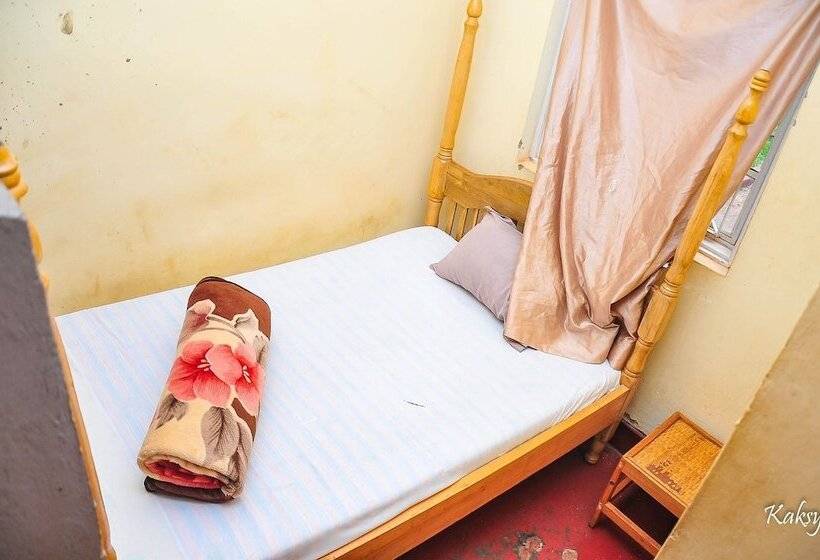 هتل Serene Executive Suites