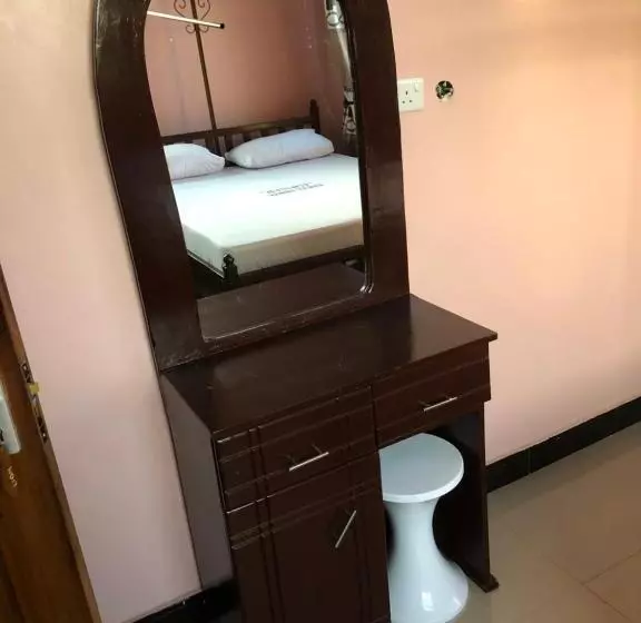 پانسیون Kiishi Guest House And Apartment