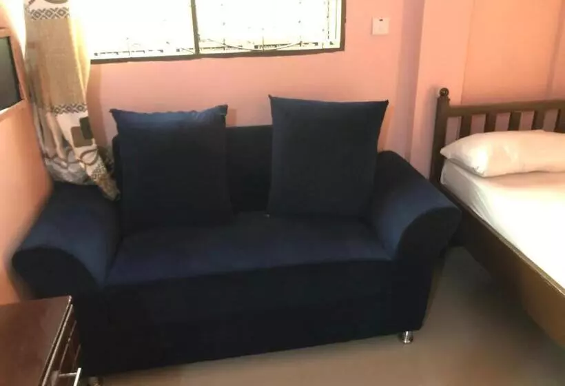 پانسیون Kiishi Guest House And Apartment