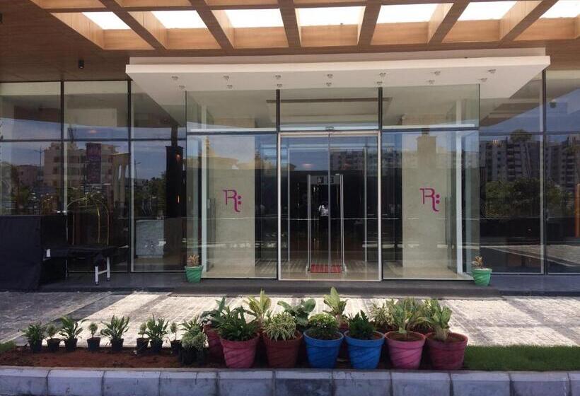 هتل Regenta Central Rs Chennai Omr Sipcot