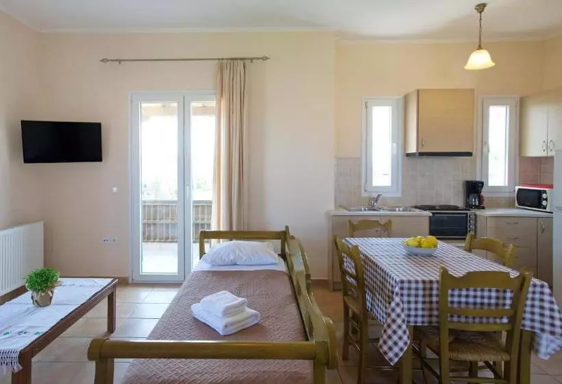Porto Nirikos Lefkada Private Parking