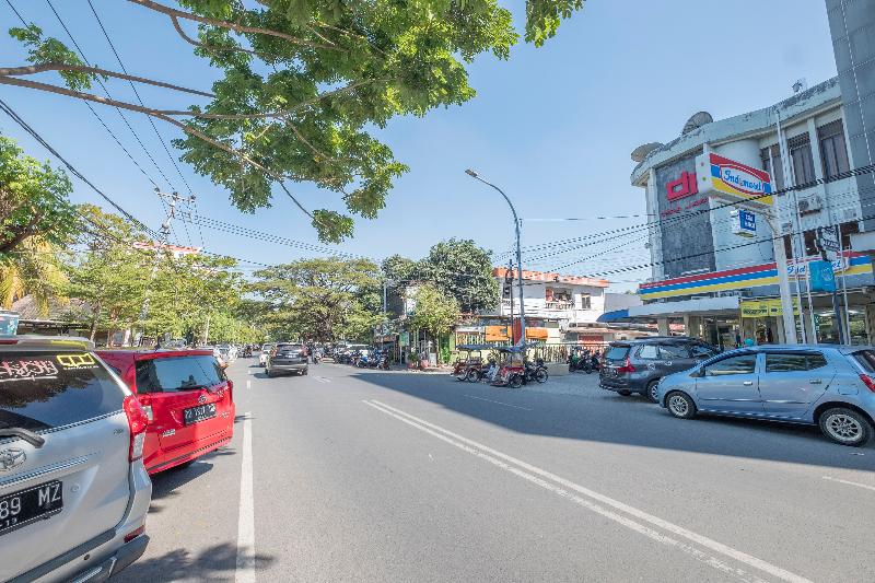 Grand Celino Hotel By Oyo Rooms