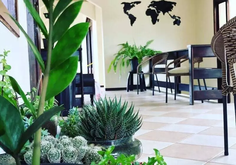 Hostel Mundo