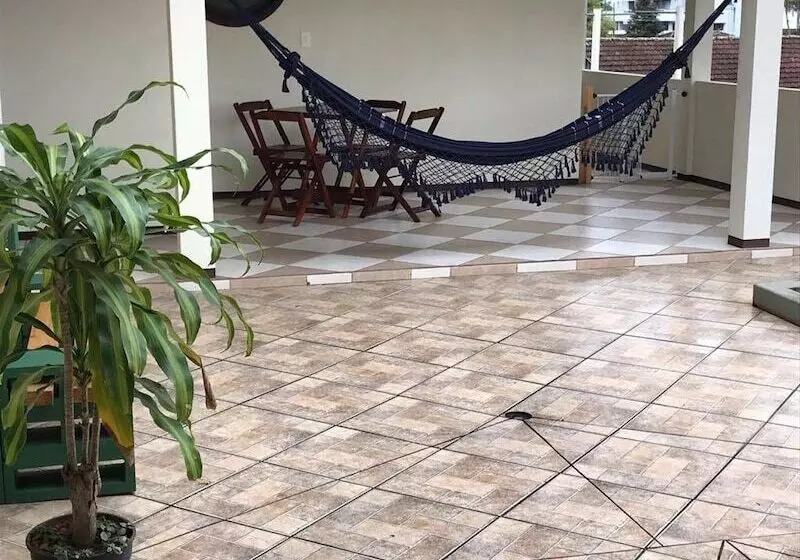 Hostel Mundo