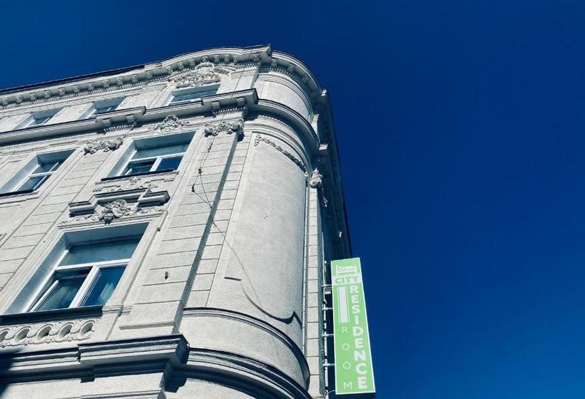 هتل City Residence Rooms & Apartments